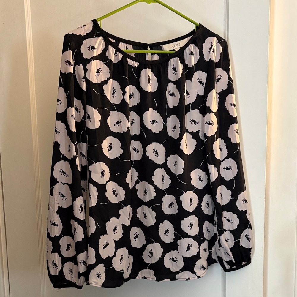 LOFT Black and White Floral Blouse